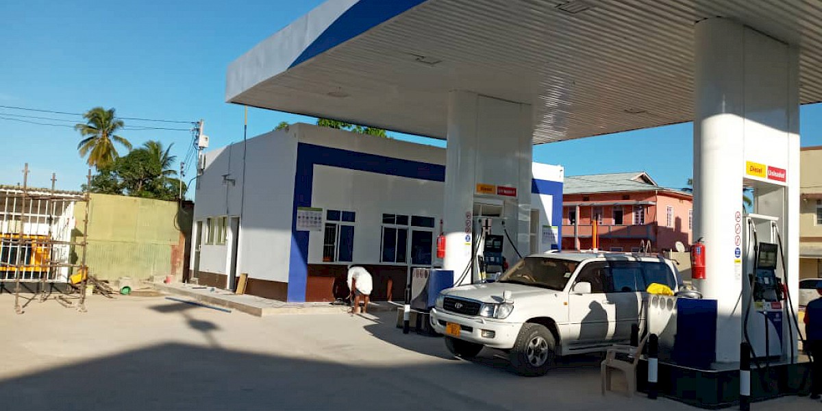 Lindi Filling Station (VIVO)