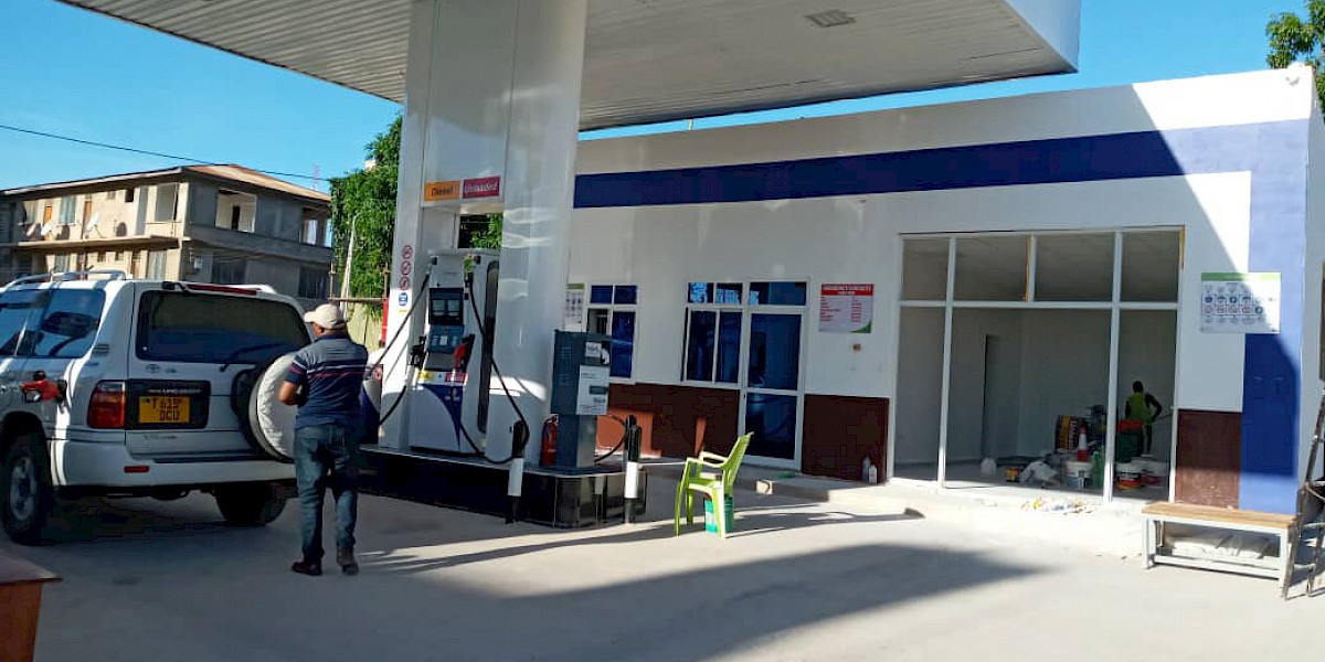 Lindi Filling Station (VIVO)